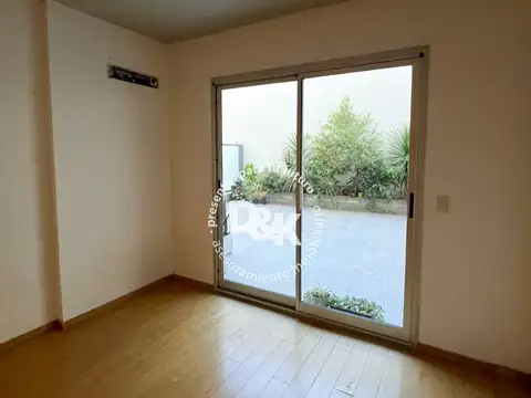 Departamento en Alquiler con 1 cocheras