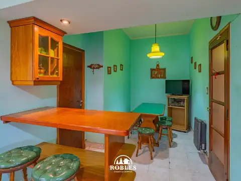 Chalet en el barrio Punta Mogotes. RESERVADO