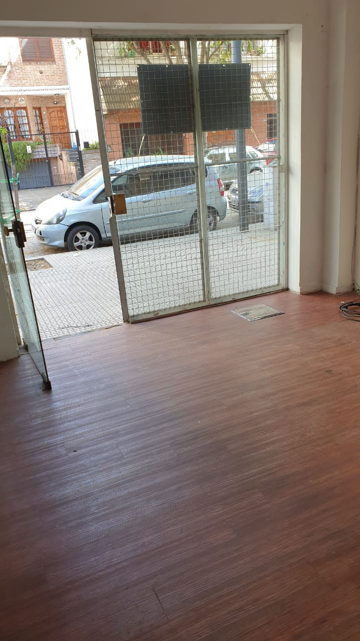 Local en Alquiler en Villa Ortuzar, $ 550.000