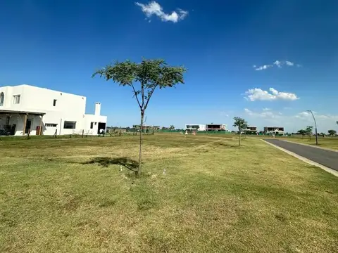 Terreno en Venta 35  mts Fondo