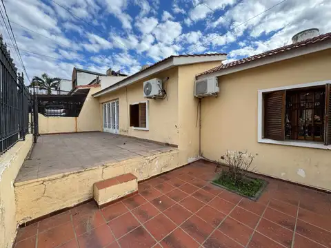 VENTA CASA BARRIO PARQUE SAN VICENTE 3 DORMITORIOS