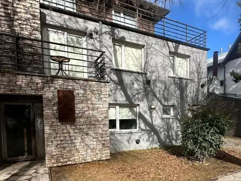 Venta departamento san martin de los andes. casco centrico