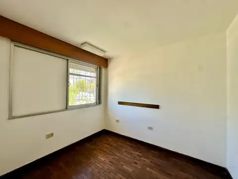 Venta casa 4 dormi c/pileta V Cabrera APTO CRÉDITO