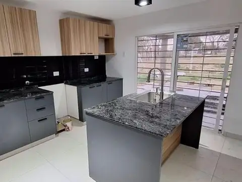 VENTA CASA ALTO DE LA COLONIA CON ESCRITURA CORDOBA