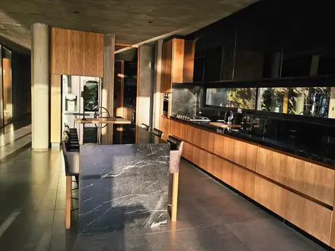 Casa en Alquiler al Noroeste