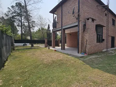 Casa en Alquiler de 3 dormitorios