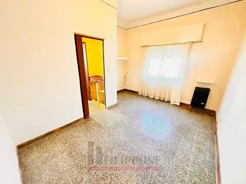 Casa en Venta en Bahia Blanca, USD 90.000