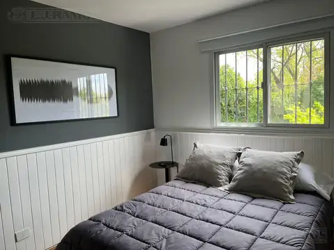 DEL VALLE IBERLUCEA  al 2200