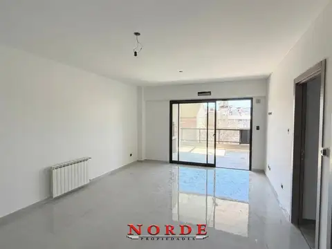 VENTA • LINIERS • 3 AMBIENTES • BALCÓN • A ESTRENAR