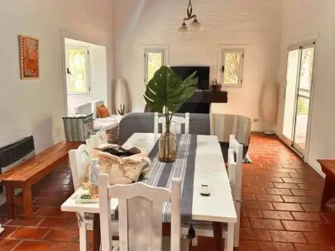 Casa en Alquiler en El Carmencito, USD 1.550