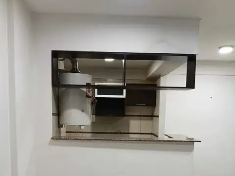 Departamento en Alquiler en Pompeya, $ 450.000
