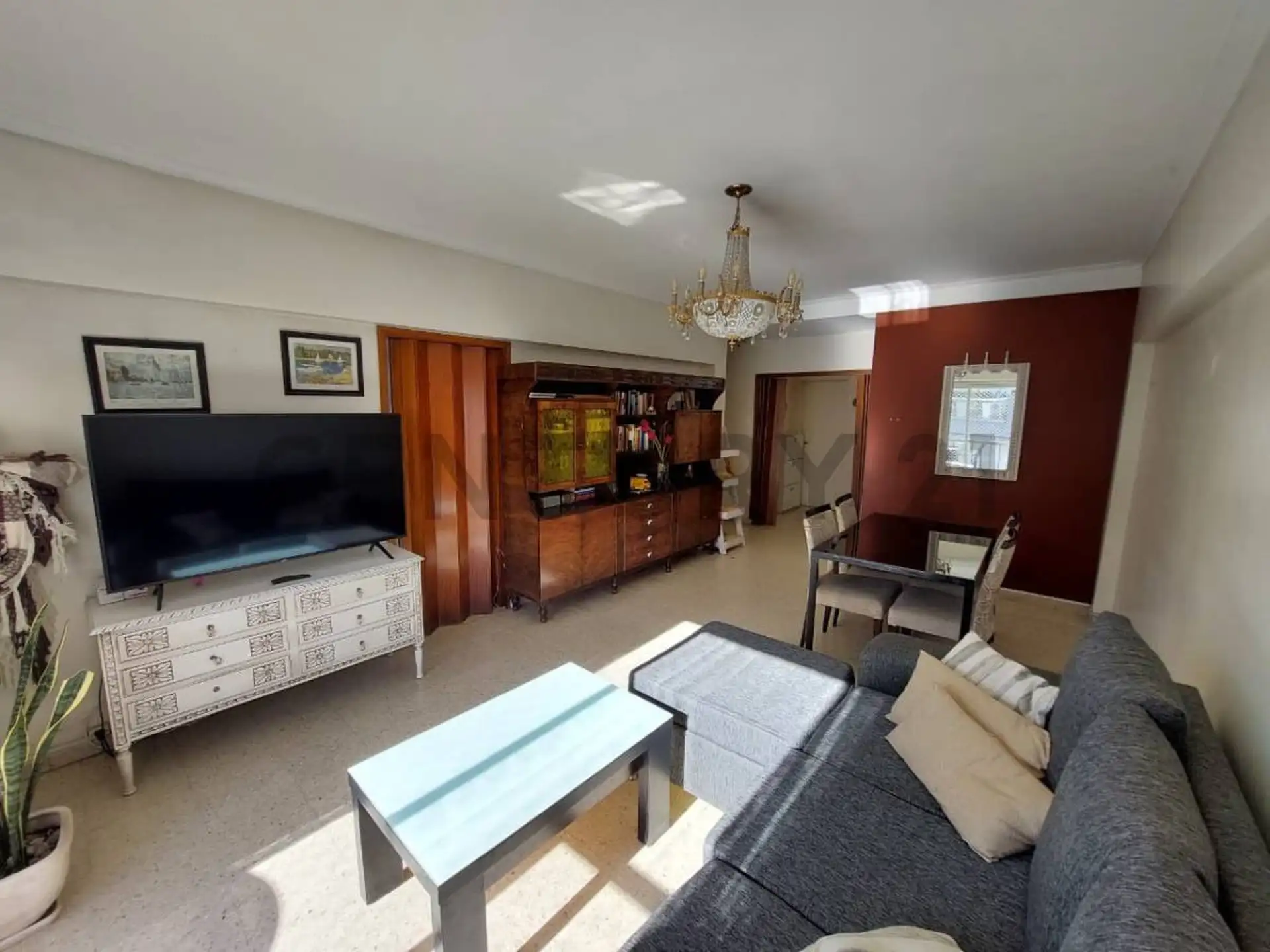 Depto 3 amb, 67m² con cochera y balcón — Plaza Mitre