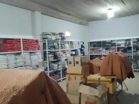 Local en Venta 40 años