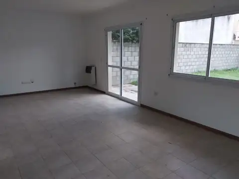 VENTA  - DUPLEX EN BARRIO LA CONCORDIA