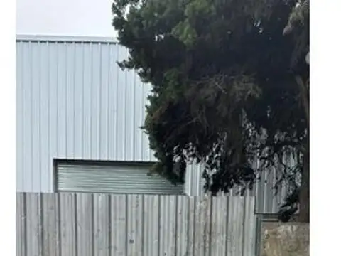 galpon a pocas cuadras de nordelta