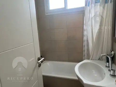 Departamento 3 ambientes con 2 baños
