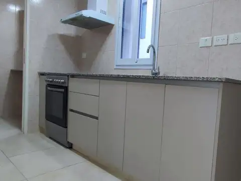 Departamento en Alquiler con 1 cocheras
