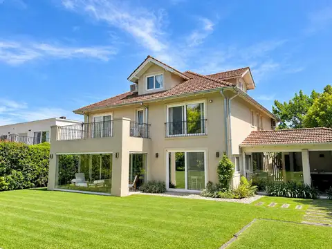 Casa en Venta de 4 dormitorios