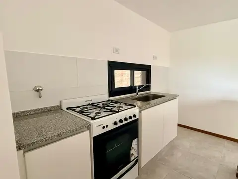 Departamento 3 ambientes con 1 baño