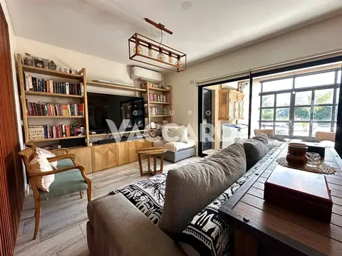 Casa en Venta al Este
