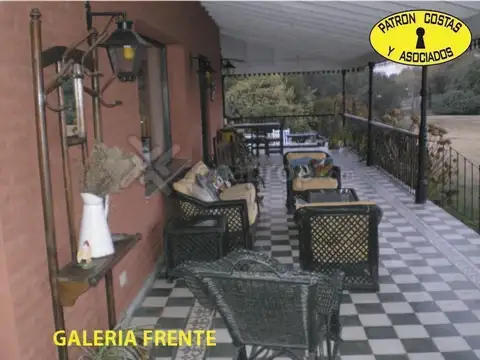 Quinta en Venta de 4 dormitorios