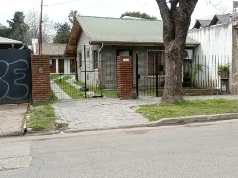 Casa en el Corazón de Maschwitz  