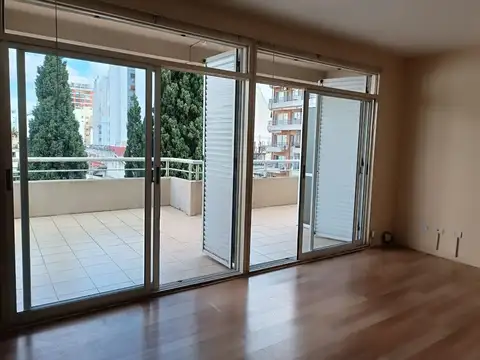 SEMIPISO 2 AMB./BALCON TERRAZA/SUM/PILETA.A FLORES