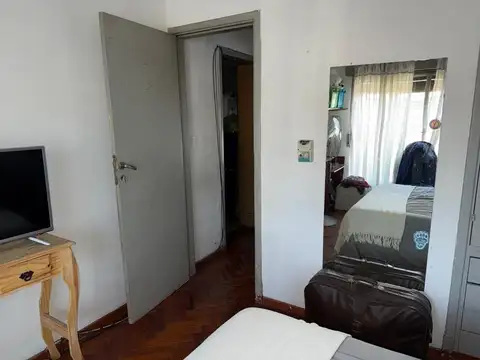Casa (planta Baja) + Galpon (planta Alta) - Villa Alemania