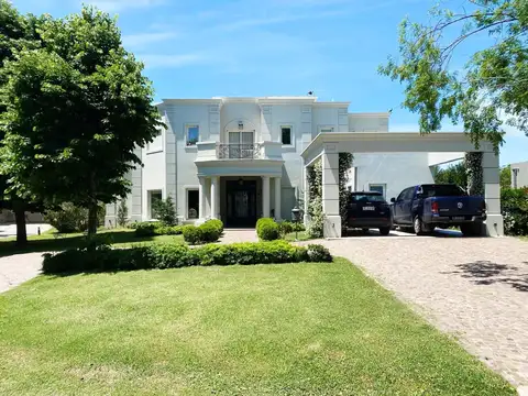 VENTA CASA CLUB DE CAMPO EL NACIONAL