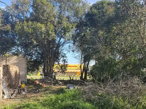 Terreno en Venta, FOT 1,2