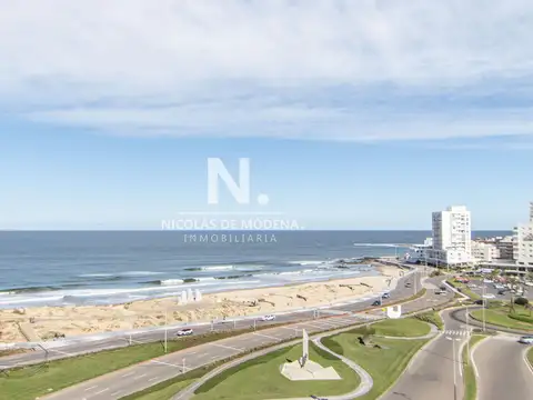 Imperiale Apartamento Punta del Este Tres Dormitorios en Suite