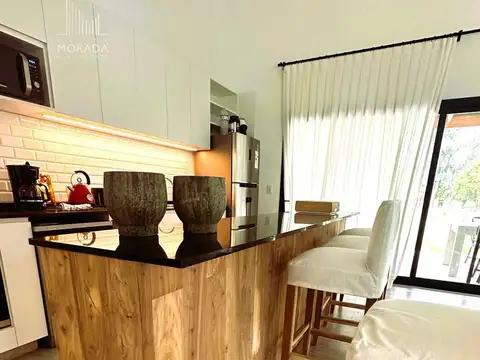 Casa en Alquiler en Countries y Barrios Cerrados en Pilar, USD 4.000