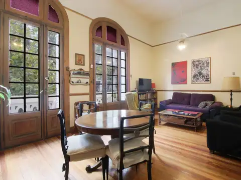 VENTA DEPTO 4 AMB + BALCON + PATIO EN  BALVANERA