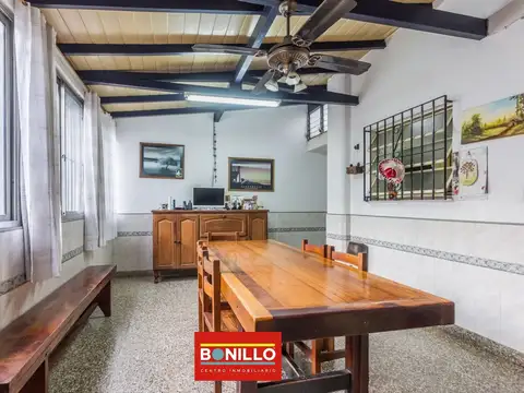 Venta de Casa 5 AMBIENTES en Parque Chas