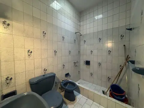 VENTA 2 CASAS MULTIFAMILIAR GARAGE PATIO CASANOVA