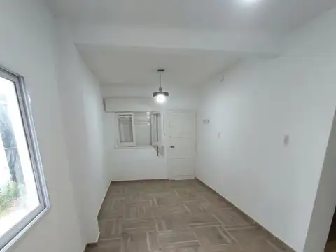 Casa 3 ambientes con 1 baño