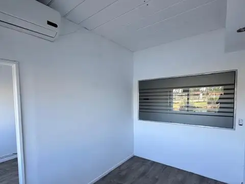 Oficina en Alquiler en Benavidez, $ 760.000