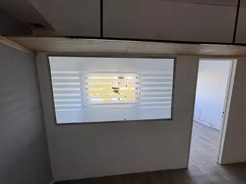 Oficina en Alquiler en Benavidez, $ 760.000