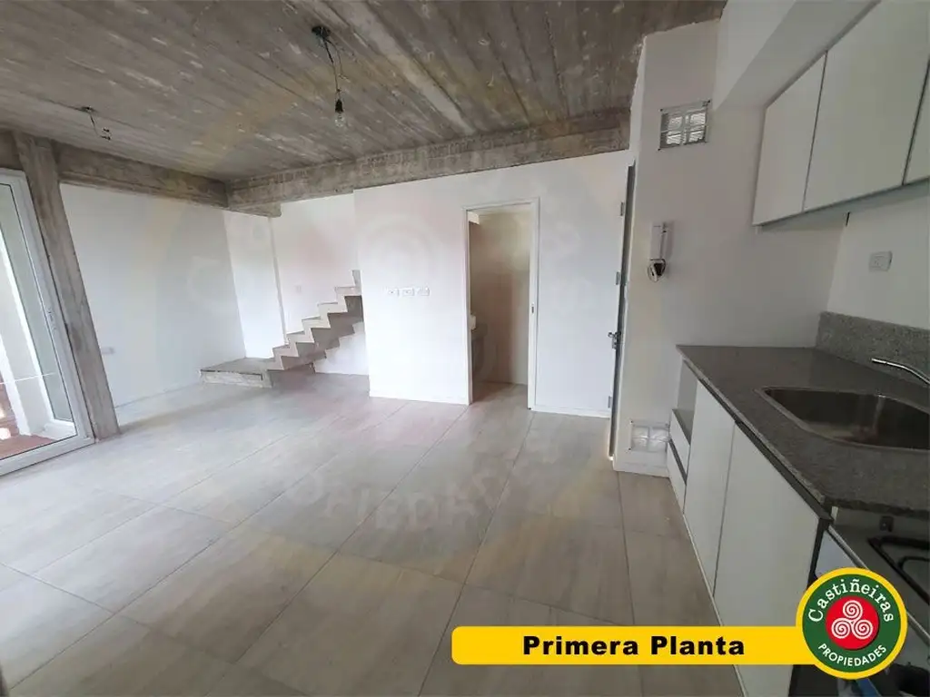 DEPARTAMENTOS, 2 Y 3 AMBIENTES - SIN EXPENSAS - COCHERAS - PATIOS Y BALCONES - MUY BUENA UBICACIÓN ! - Foto 17