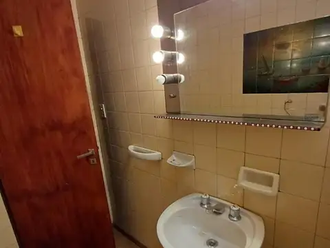 ALQUILER CASA. GERLI