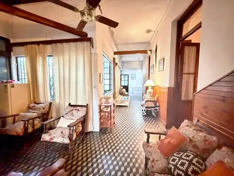 Casa 4 ambientes con 1 baño