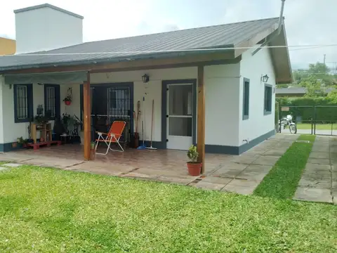 CASA EN EXCELENTE ESTADO Y UBICACIÓN