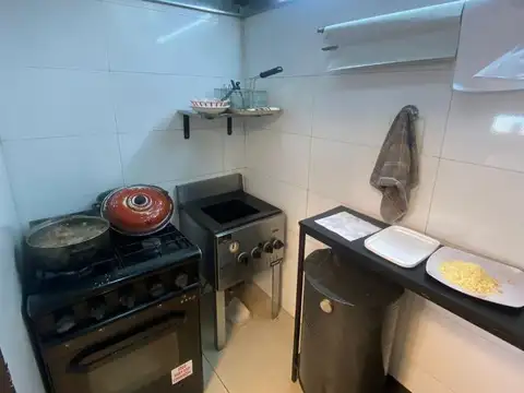 ESQUINA GASTRO CON TIRAJE  SIN EXPENSAS