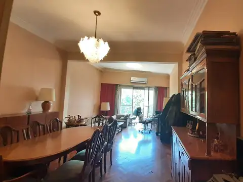 VENTA 3 AMB + DEPENDENCIA PATIO Y PARRILLA SIN EXPENSAS