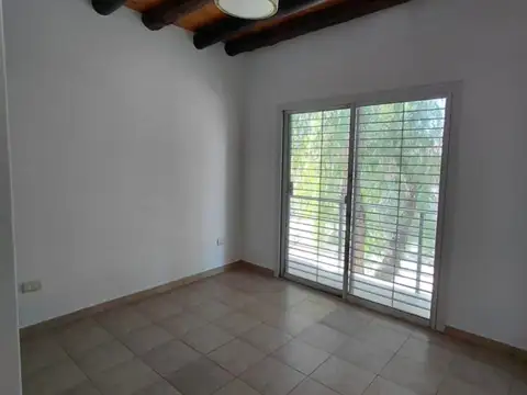 Depto Tipo Casa en Alquiler en Las Heras, $ 850.000