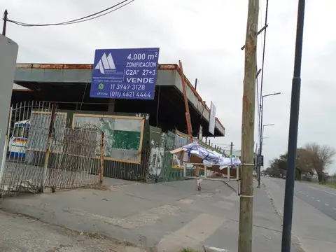 Av. Rivadavia 23000