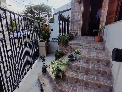 Caseros 400