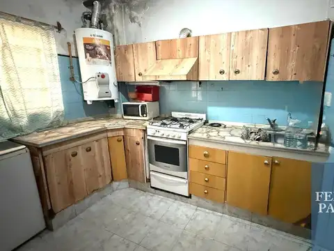 Casa 4 ambientes con 1 baño