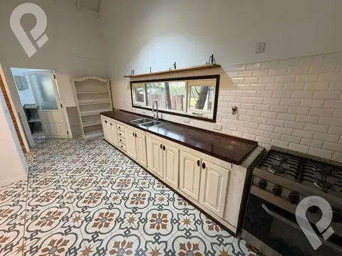 Casa en Alquiler en El Lauquen, USD 1.100
