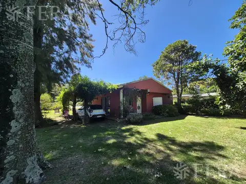 Venta quinta de 3 ambientes con jardín y piscina en el Peligro